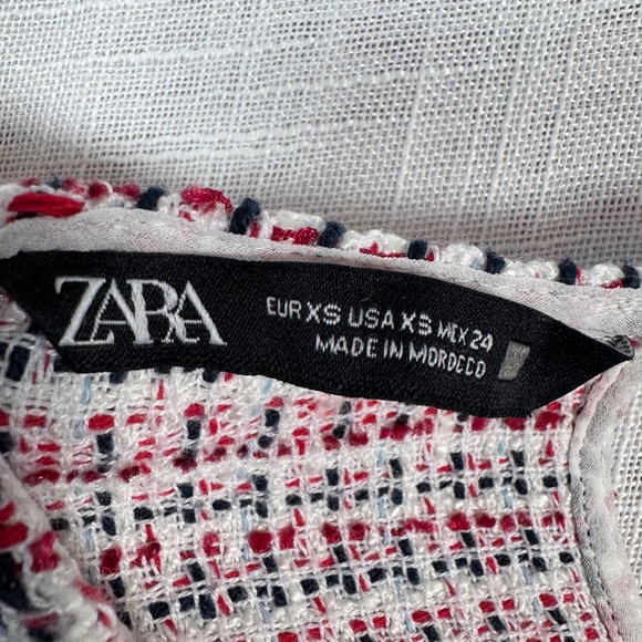 ZARA Tweed Women XS Puff Sleeve Fringe Top Blouse White Pink Academia Preppy - Picture 4 of 9